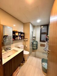 Lakeville (D22), Condominium #615812711